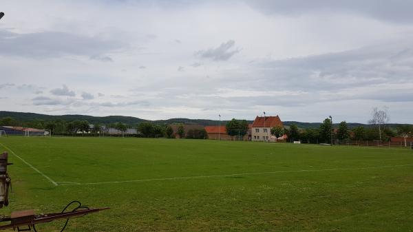 Sportplatz Unterbach - Oberheldrungen