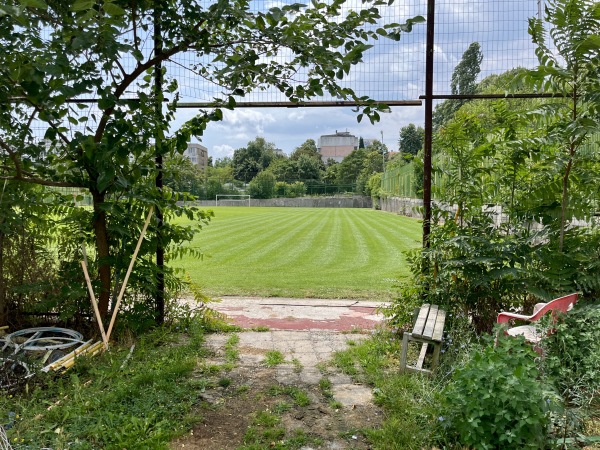 Stadion Lazur pomoshtno igrishte - Burgas
