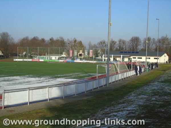 Fichte-Sportplatz - Brieselang