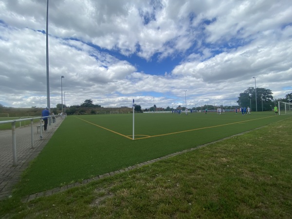 Stadion Schöppensteg Nebenplatz - Magdeburg-Neue Neustadt
