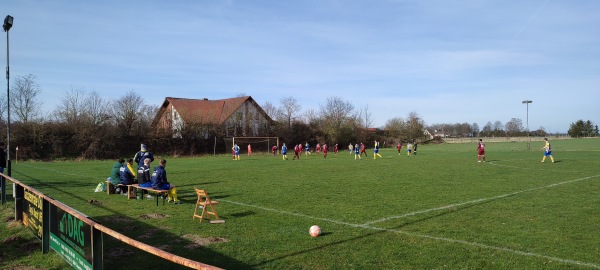 Sportplatz Röddensen - Lehrte-Röddensen
