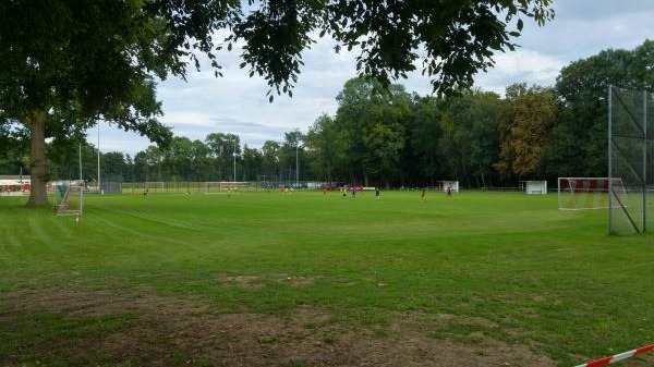 Sportplatz Meisenwinkel - Hannover-Ricklingen