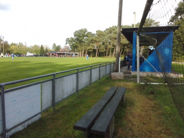 Sportplatz am Schwarzen Pohl - Hechthausen-Bornberg