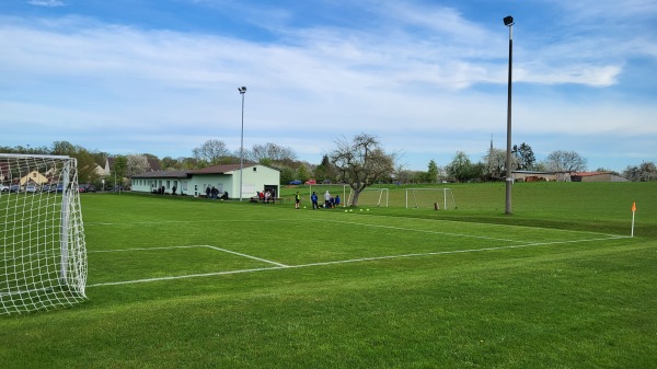 Sportplatz Burghausen - Wasserlosen-Burghausen