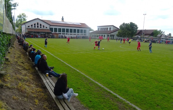 Hendlparkstadion - Pischelsdorf