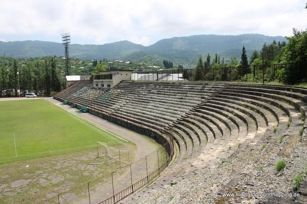 Stadioni Vladimer Bochorishvili - Tkibuli