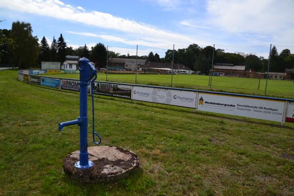 Friedrich-Ludwig-Jahn-Sportplatz - Tangerhütte