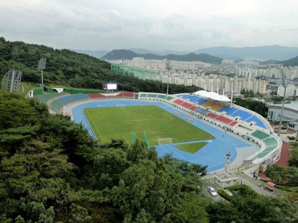 Gimhae Stadium - Gimhae