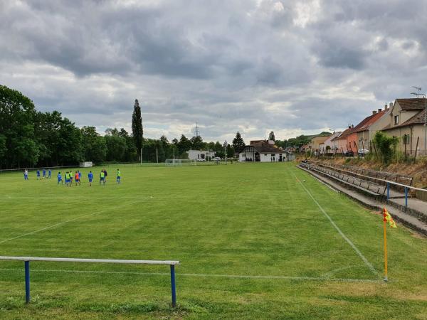 Fotbalové hřiště FK Brandýsek - Brandýsek