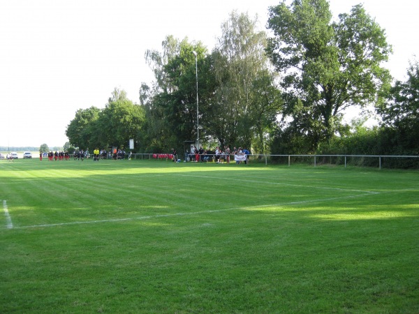 Sportplatz Vienau - Kalbe/Milde-Viernau