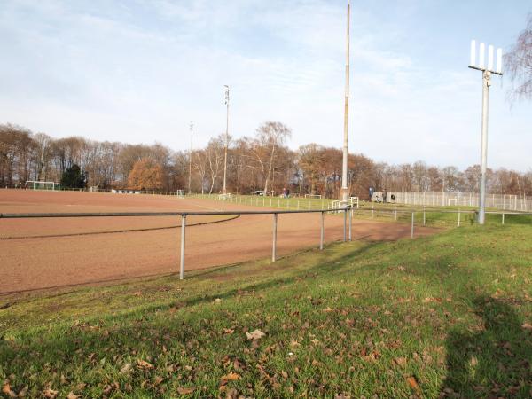 Sportplatz Am Birkenberg A - Leverkusen-Opladen