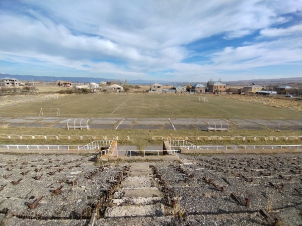Lchashen Stadion - Lchashen