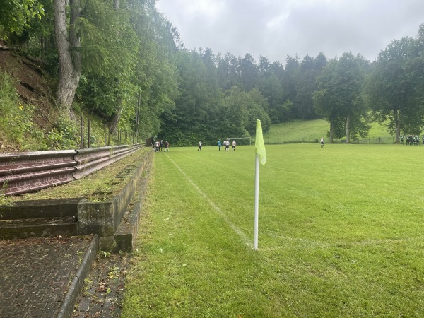 Sportplatz Hinzbach - Nentershausen/Hessen-Weißenhasel