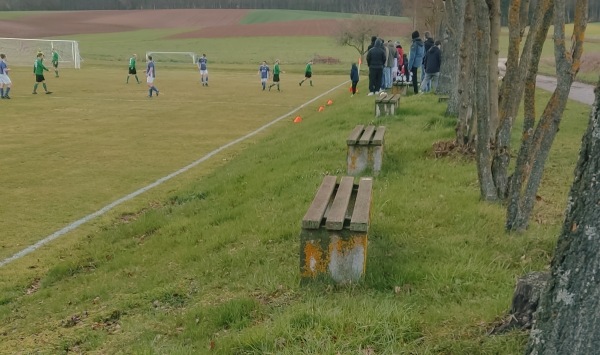 Sportplatz Burghausen - Wasserlosen-Burghausen