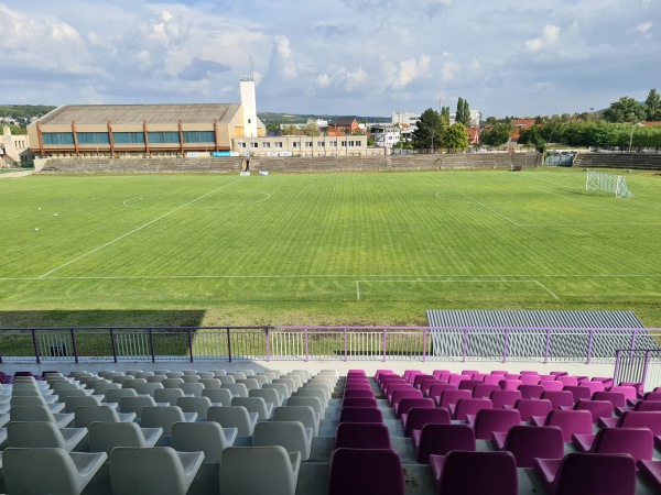 Futbalový štadión Hlohovec - Hlohovec