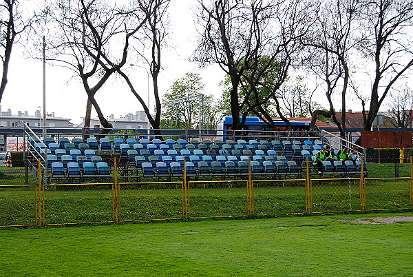 Stadion ŠRC Vrapče  - Zagreb