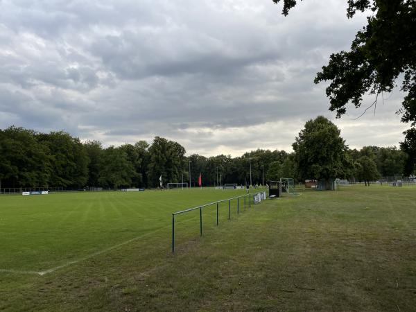 Volksparkstadion Nebenplatz 4 - Neuruppin