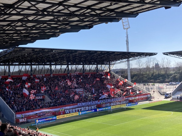 Stadion an der Hafenstraße - Essen/Ruhr-Bergeborbeck