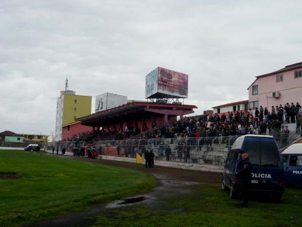 Stadiumi Brian Filipi - Lezhë