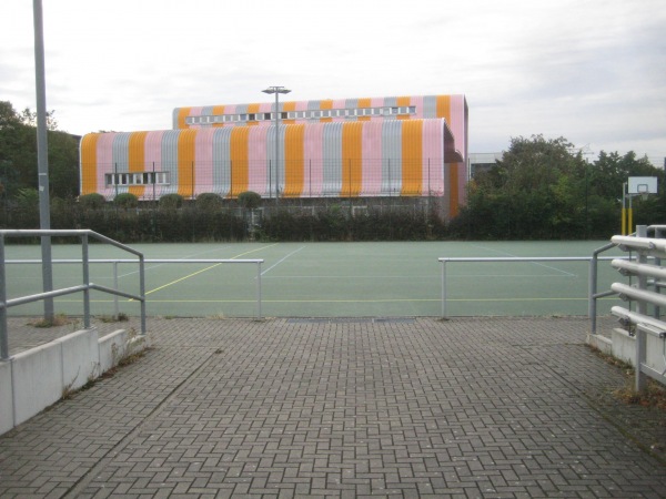 Universitätssportplatz - Magdeburg-Alte Neustadt