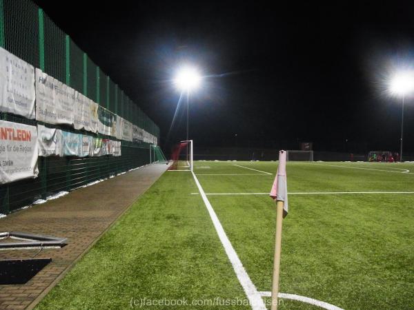 Sportzentrum Marienthal Platz 2 - Zwickau-Marienthal