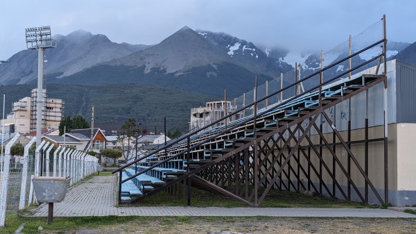 Estadio Municipal Hugo Lumbreras - Ushuaia