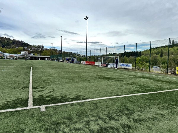 Leißefeld-Kampfbahn im Sportzentrum - Schmallenberg-Bad Fredeburg