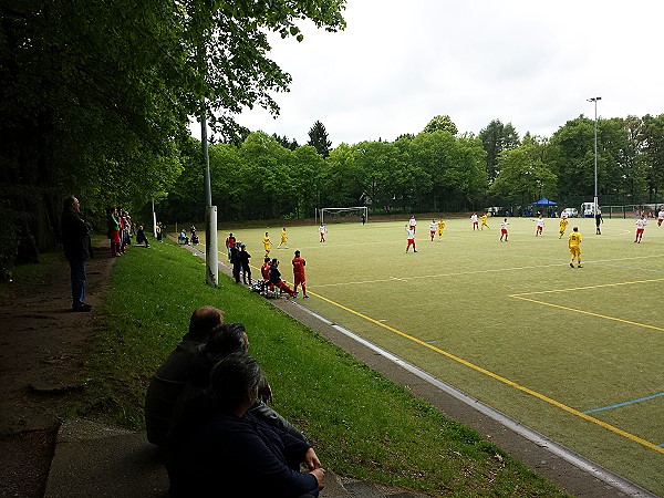 Stadion Reinshagen Nebenplatz 1 - Remscheid-Reinshagen