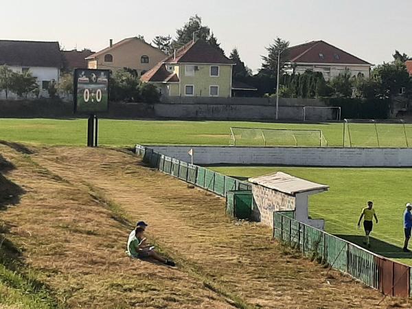 Stadion Rupe - Surčin