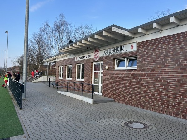 Sportplatz Weg R - Köln-Zollstock