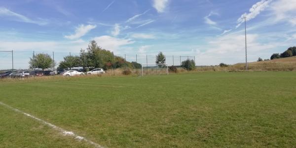 Sportplatz an der Schule - Idesheim