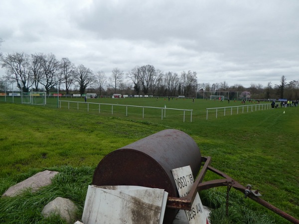 Sportplatz am Bahnhof 2 - Hohe Börde-Niederndodeleben