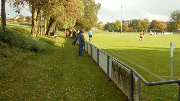 Sportplatz am Nonnenbach - Döhlau 