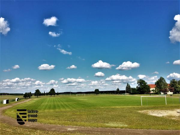 Friedrich-Ludwig-Jahn-Sportplatz - Thiendorf-Ponickau