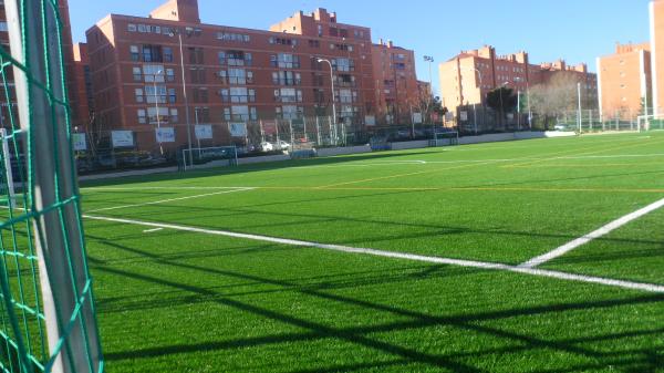 Campo de Fútbol Trivema Naval - Madrid, MD