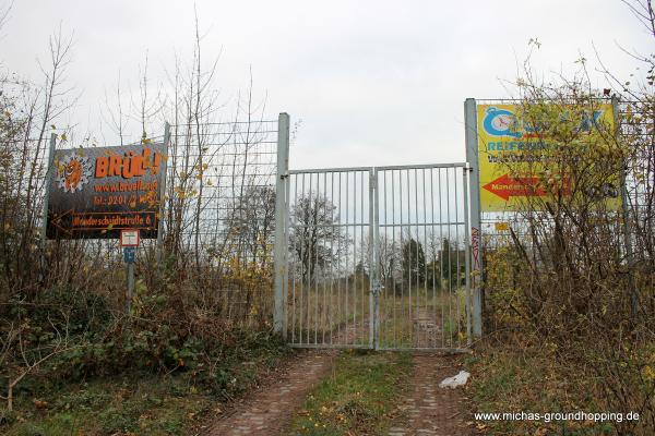 Sportplatz Hubertstraße - Essen/Ruhr-Frillendorf