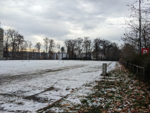 Fritz-Walter-Stadion Platz 2 - Kaiserslautern-Betzenberg