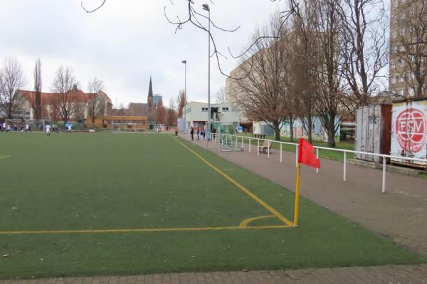 Laskersportplatz 2 - Berlin-Friedrichshain