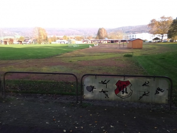 Mittelpunktsportanlage - Reinhardshagen-Veckerhagen