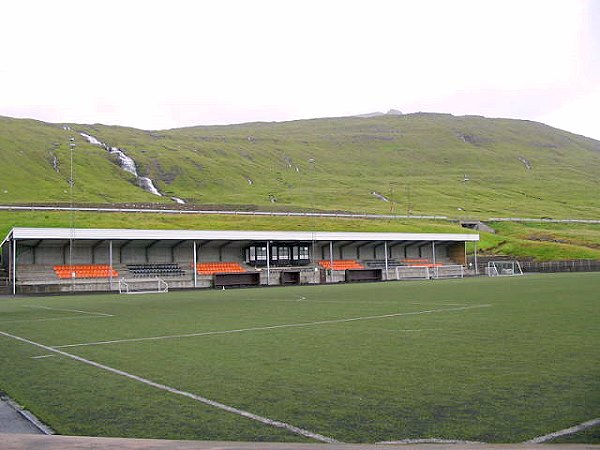 undir Mýrahjalla - Skáli