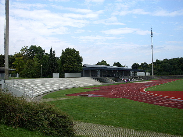 Hans-Bayer-Stadion - Unterschleißheim-Lohhof