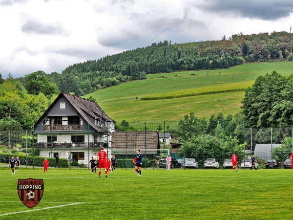 Sportplatz Niederhenneborn - Schmallenberg-Niederhenneborn