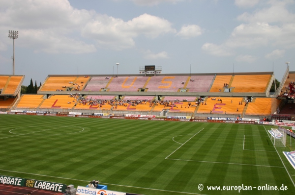 Stadio Ettore Giardiniero - Via del Mare - Lecce