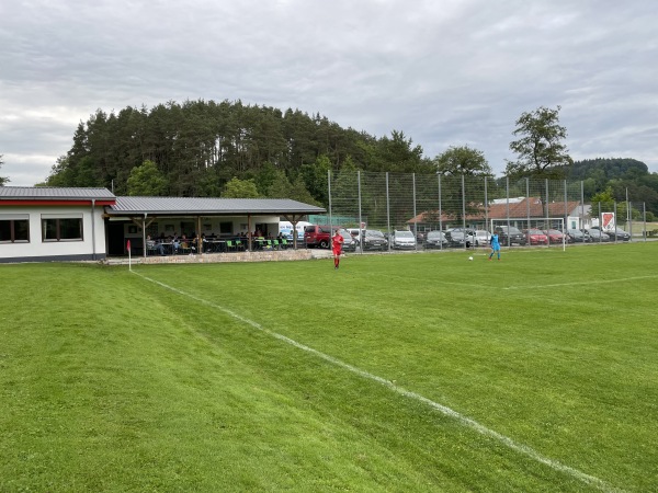 Sportplatz am Lichtberg - Stockach-Winterspüren