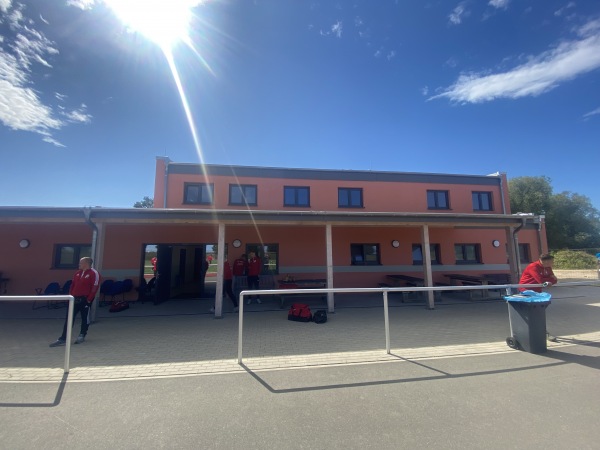 Schloßstadt-Stadion im Sportzentrum Klütz - Klütz