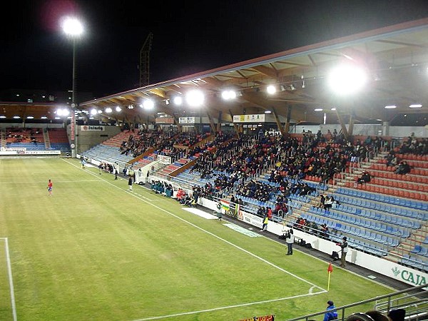 Nuevo Estadio Los Pajaritos - Soria, CL