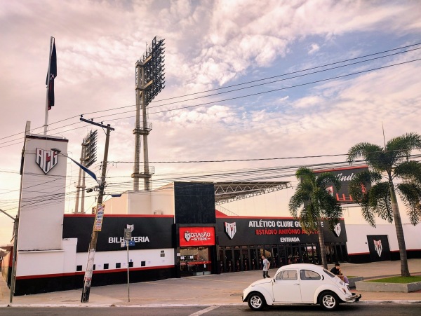 Estádio Antônio Accioly - Goiânia, GO