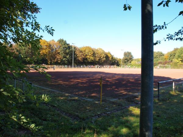 Bezirkssportanlage Kaßlerfeld - Duisburg-Kaßlerfeld