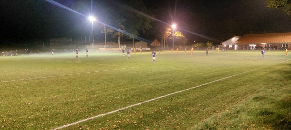 Sportanlage am Osmannsee B-Platz - Reeßum