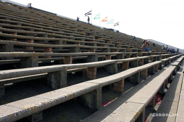 Estadio Municipal de La Línea de la Concepción (1969) - La Línea de la Concepción, AN